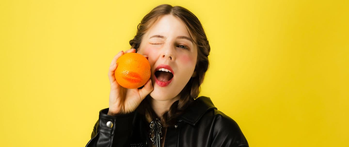 モデルの宣材写真例（大阪・土佐堀）